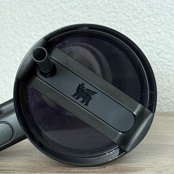 Target x Stanley Elphaba Wicked For Good FlowState Quencher Tumbler 40 Oz NWOT - Picture 9 of 11